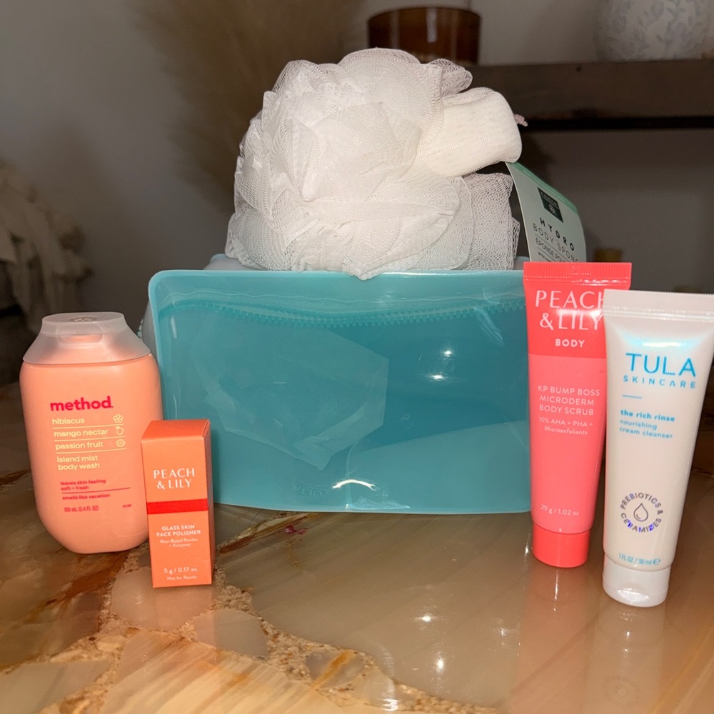 6 Piece Bath & Shower Care Bundle